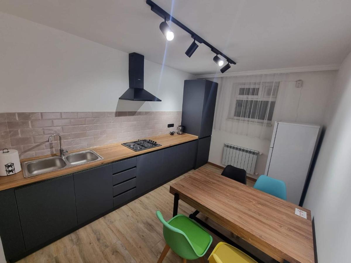 Villa Sunshine , Apartment With 4 Bedrooms,Whole Apartment, Апартмент Целиком Dilijan Exteriör bild